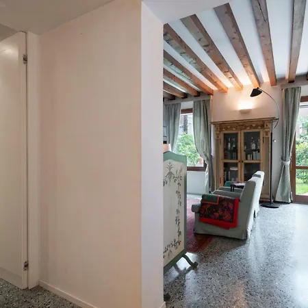 Garden Appartement